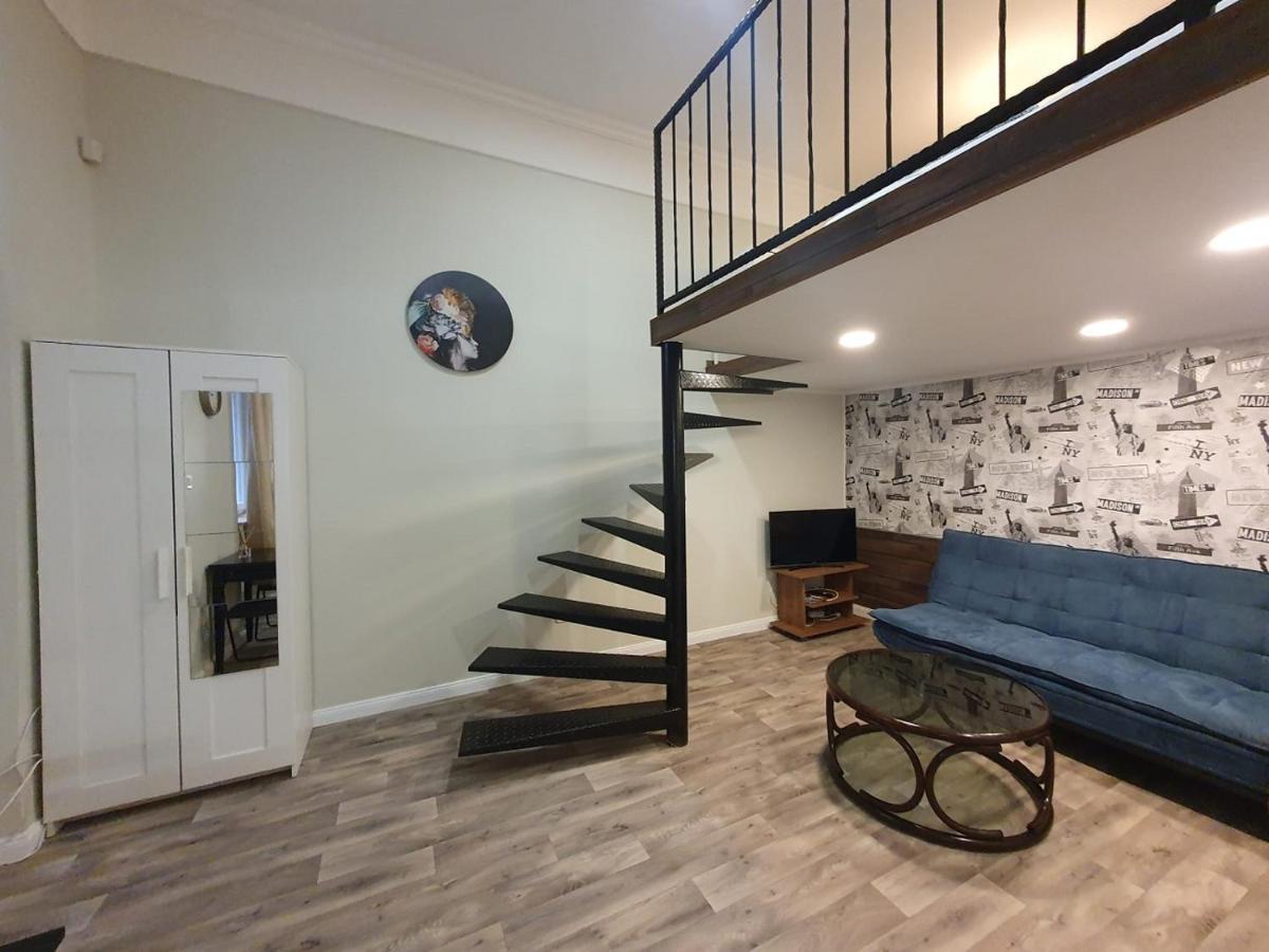 Madam With Ac And The Central Location Budapest Exterior foto
